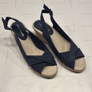 Easy Street Navy Espadrille Slingbacks